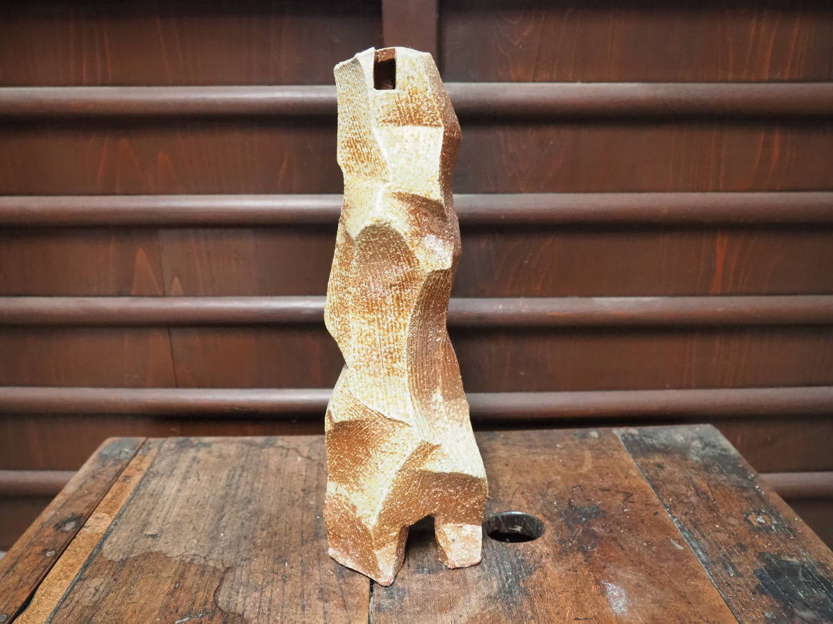 【焼き締め信楽自然釉花入れ】花瓶壷茶道華道寿司屋料亭割烹花器懐石旅館民宿御造り刺身備前常滑穴窯薪窯陶芸焼き物長角皿拍卖