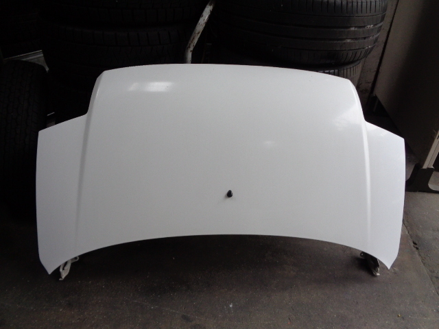 アルト/ピノDBA-HC24S 純正 ボンネット 送料はシステム上 無料と表示されますが西濃着払いです。拍卖