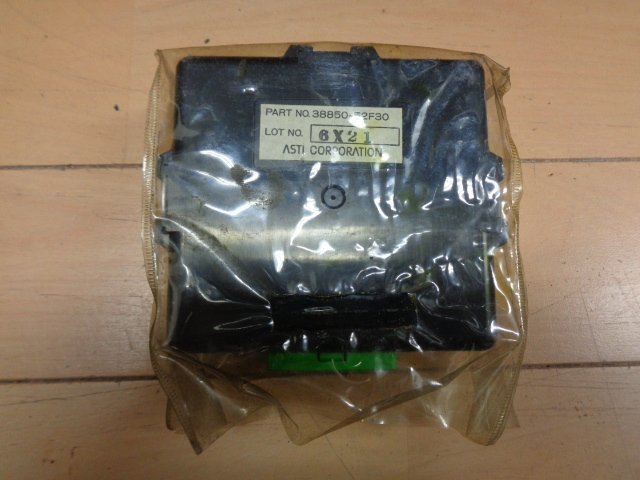 エブリィ DE51V エンジンコンピューター 純正 【送料無料】拍卖