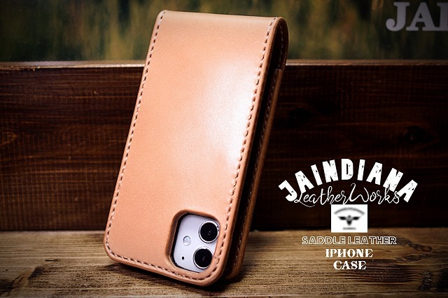 iPhone13ケース 手縫い サドルレザー 下開き シンプルナチュラル (iPhone13pro・mini仕様での製作も可)拍卖