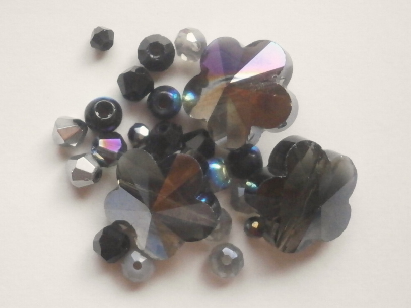 ガラスビーズ★花★ブラック系★G拍卖