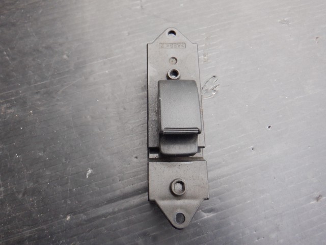 HD1665 Z27AG コルト ラリーアート バージョンR 純正 左 リア パワーウインドウスイッチ 43092拍卖