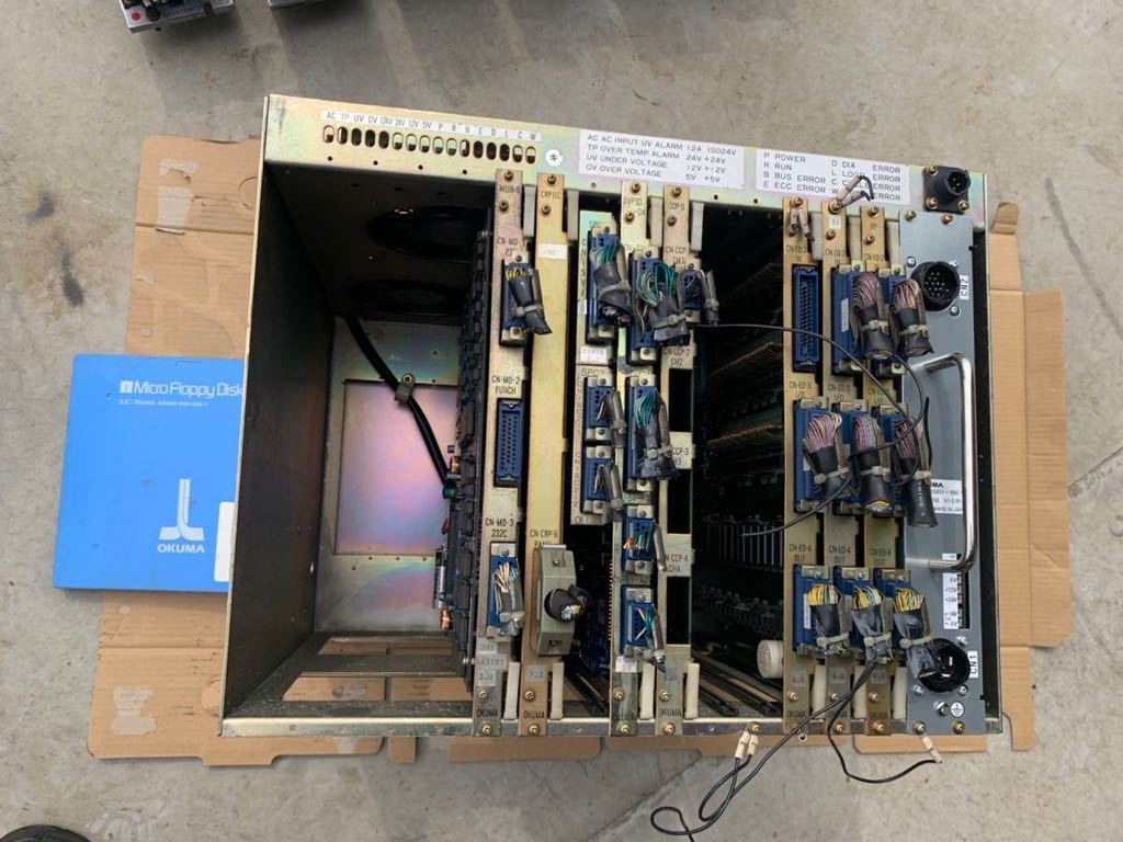 X019 OKUMA コントロール 中古現状品拍卖