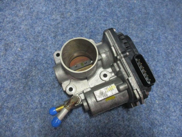 H24/5 N-BOX DBA-JF1‐100 S07A(NA) CVT 2WD スロットルボディ GME3A 20423拍卖