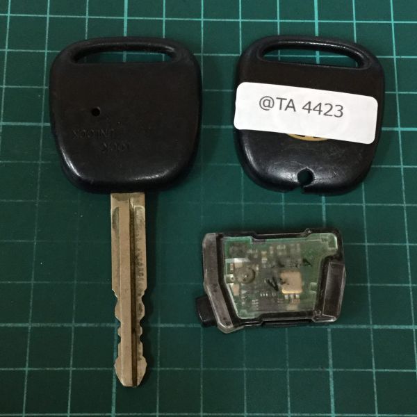 @TA4423 点灯無しトヨタ 純正 キーレス リモコン 1ボタン bB ウィッシュ イスト カルディナ MR-S ヴィッツ プリウス 等拍卖