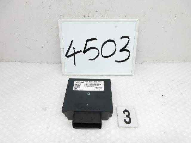 24年 VW ゴルフ6 1KCBZ (3)スタビライザーコンピューター 3AA919041A 184609 4503拍卖