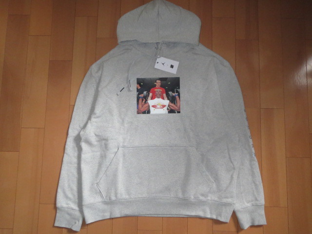 送料無料 人気コラボ 完売希少サイズ US 2XL XXL JORDAN UNDFTD L/S HOODIE 2 パーカー GRAY 正規 新品未使用タグ.付属袋付(撮影の為開封)拍卖