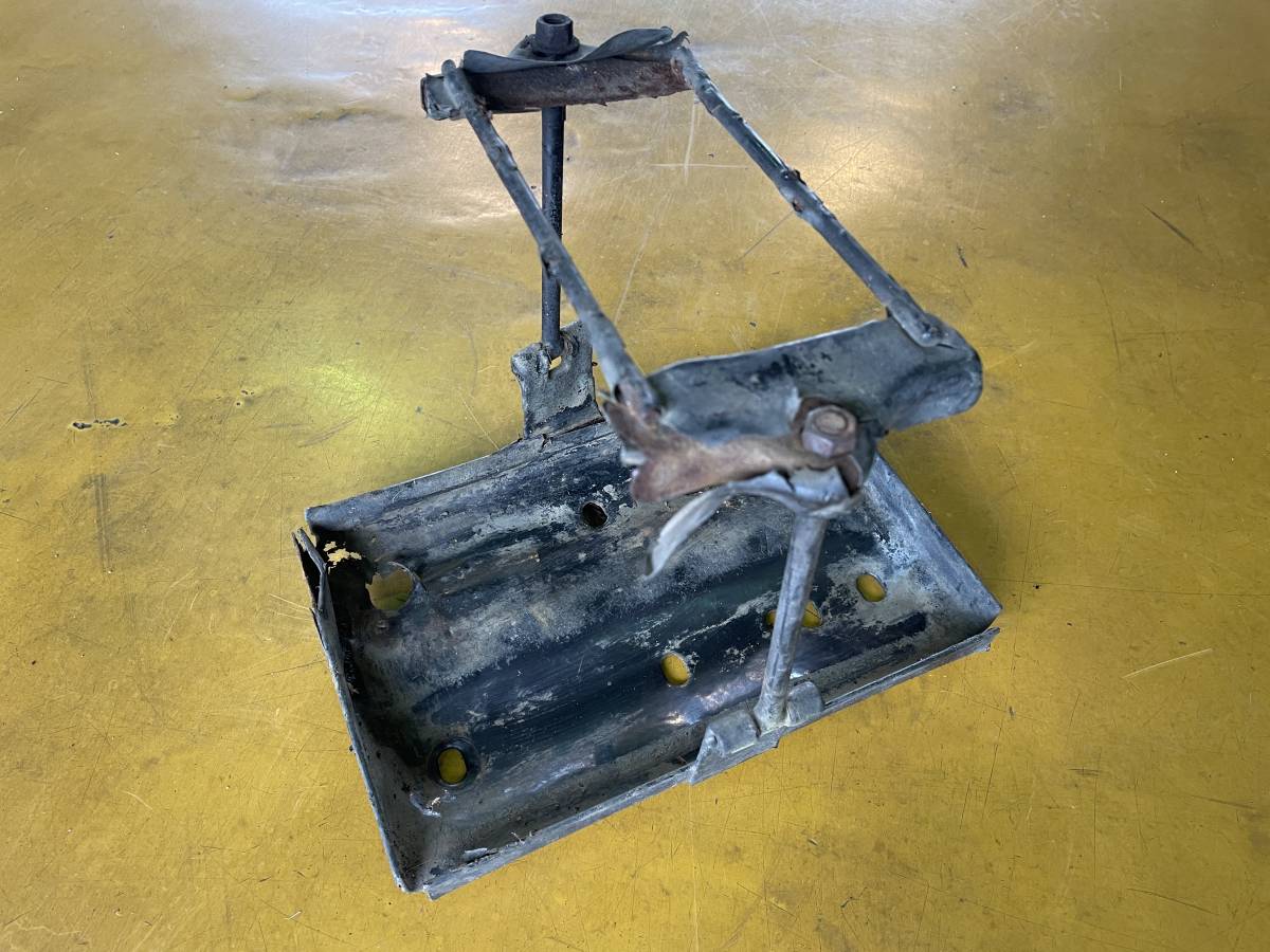 ★【中古】TOYOTA ランクル40 BJ41 純正 バッテリーホルダー バッテリーキャリア ランドクルーザー40★拍卖