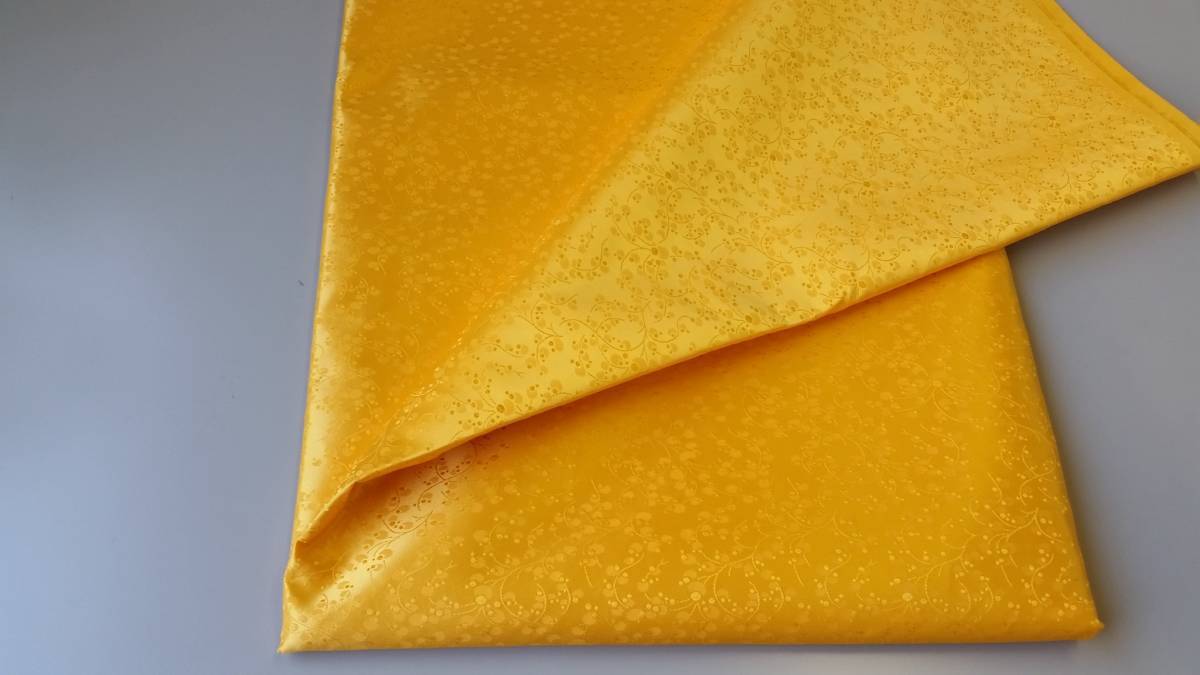 韓国布(チマチョゴリ)ハギレ タン 山吹色 新柄小花 まとめて決済可拍卖