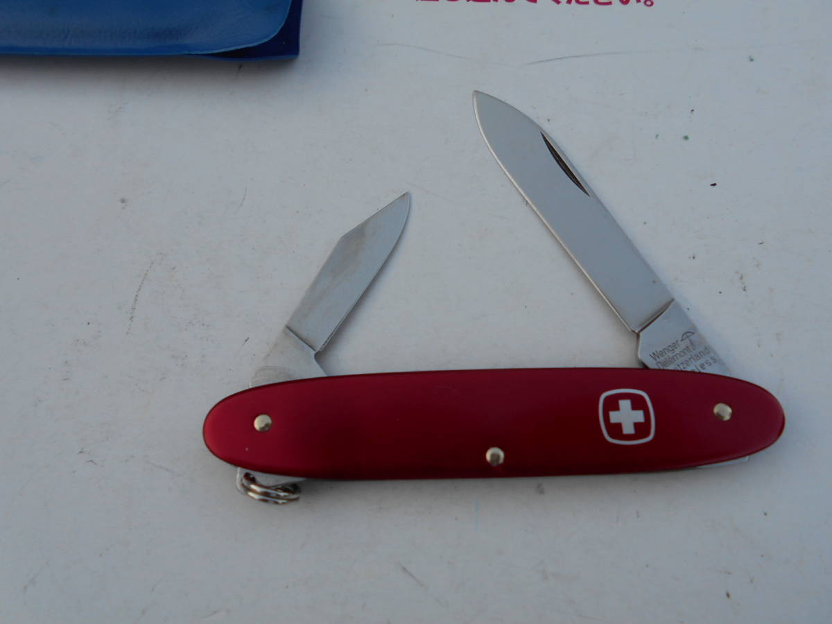 未使用品 TRICO ワイパー & NGK プラグ 入り スイス製ビクトリノックス マルチツールナイフ レッド系 ケース付き拍卖