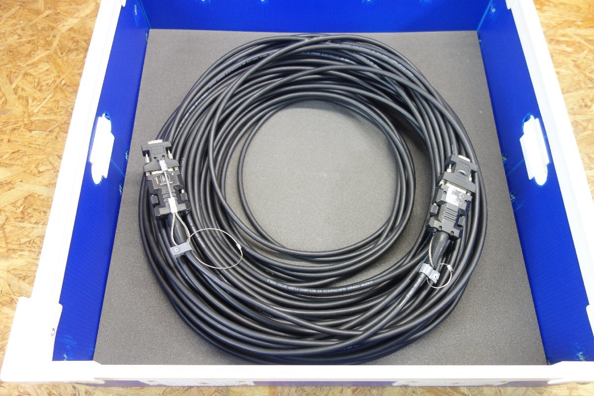 ◎中古 KRAMER C-FODM-164 DVIモニターケーブル/DVI光ケーブル/光ファイバーケーブル/DVIエクステンダー 50m プラ段ケース付き◎C84拍卖