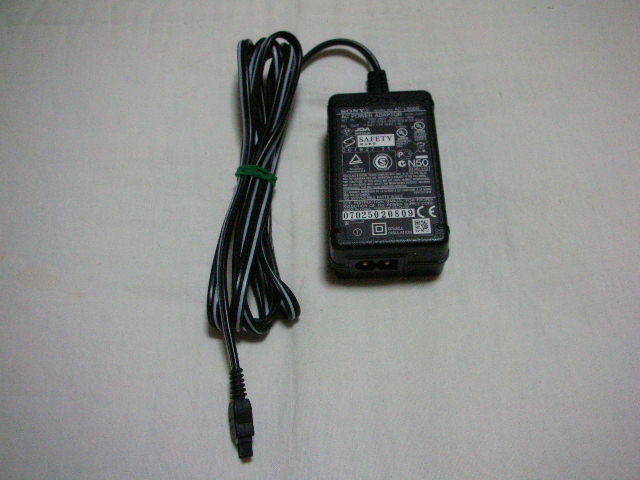 ◆中古品 SONY ソニー 純正 ACアダプタ AC-L200B◆拍卖