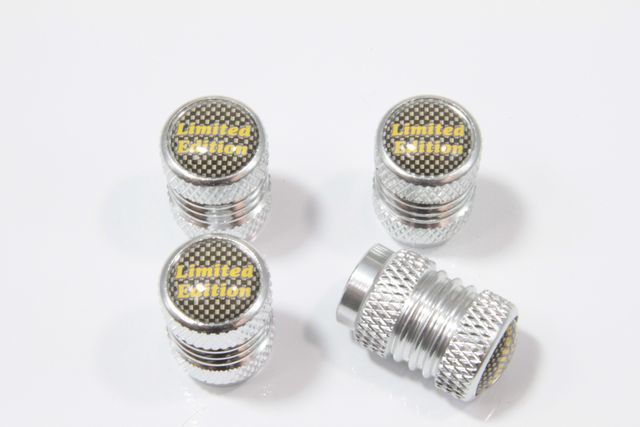 リミテッドLIMITED EDITIONロゴ入りエアバルブ エアバルブキャップ 外装パーツ ホイール タイヤ周辺用品 エア漏れ低減パッキン付 簡単装着拍卖