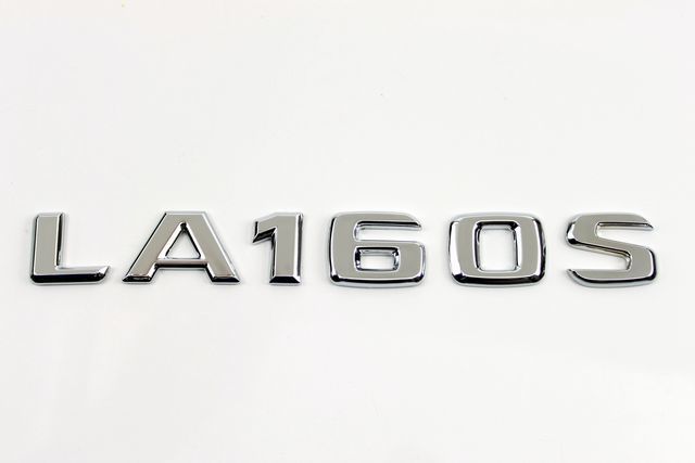 ベンツ風 ダイハツムーヴ型式エンブレム LA150S LA160S カー用品 外装パーツ カーアクセサリー 車 エンブレム拍卖