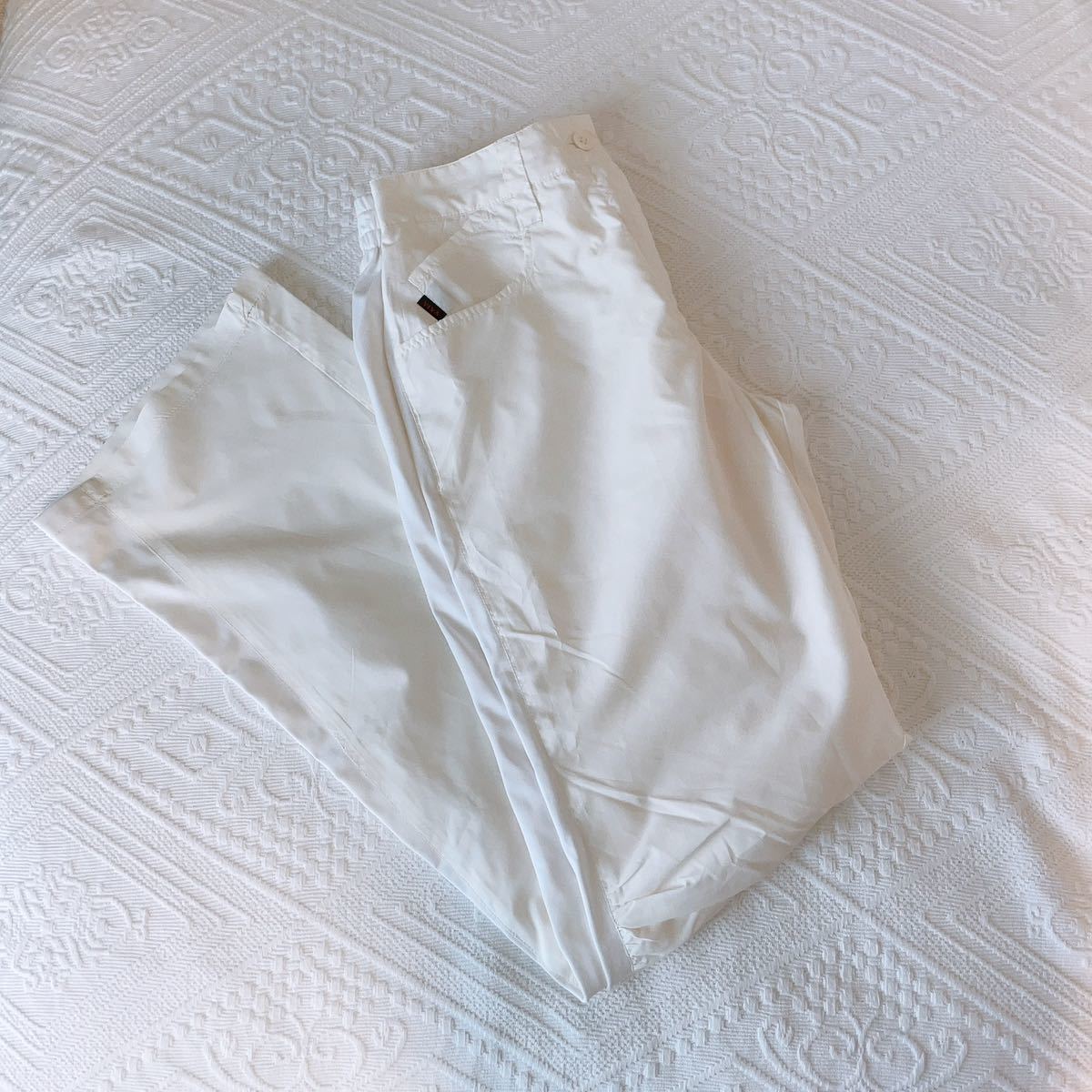 VIVA HEART ビバハート 裏地メッシュ ナイロンパンツ 40 サイズ レインパンツ 白 ホワイト 超美品 GOLF ゴルフパンツ WHITE拍卖