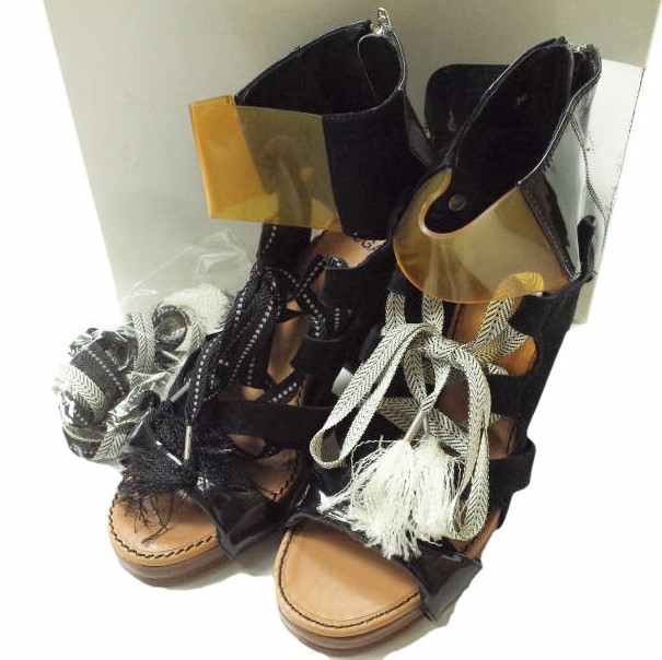 TOGA トーガ 異素材ドッキング レースアップヒールサンダル TA22-AJ522 38(24-24.5cm) ブラック グラディエーター シューズ g11497拍卖