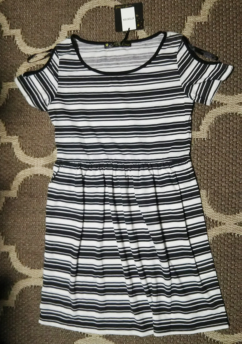 (^-^)DigDeep縞の肩開き半袖ワンピ♪L拍卖
