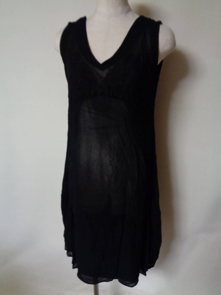 RNA アールエヌエー ワンピース M 黒 刺繍 拍卖