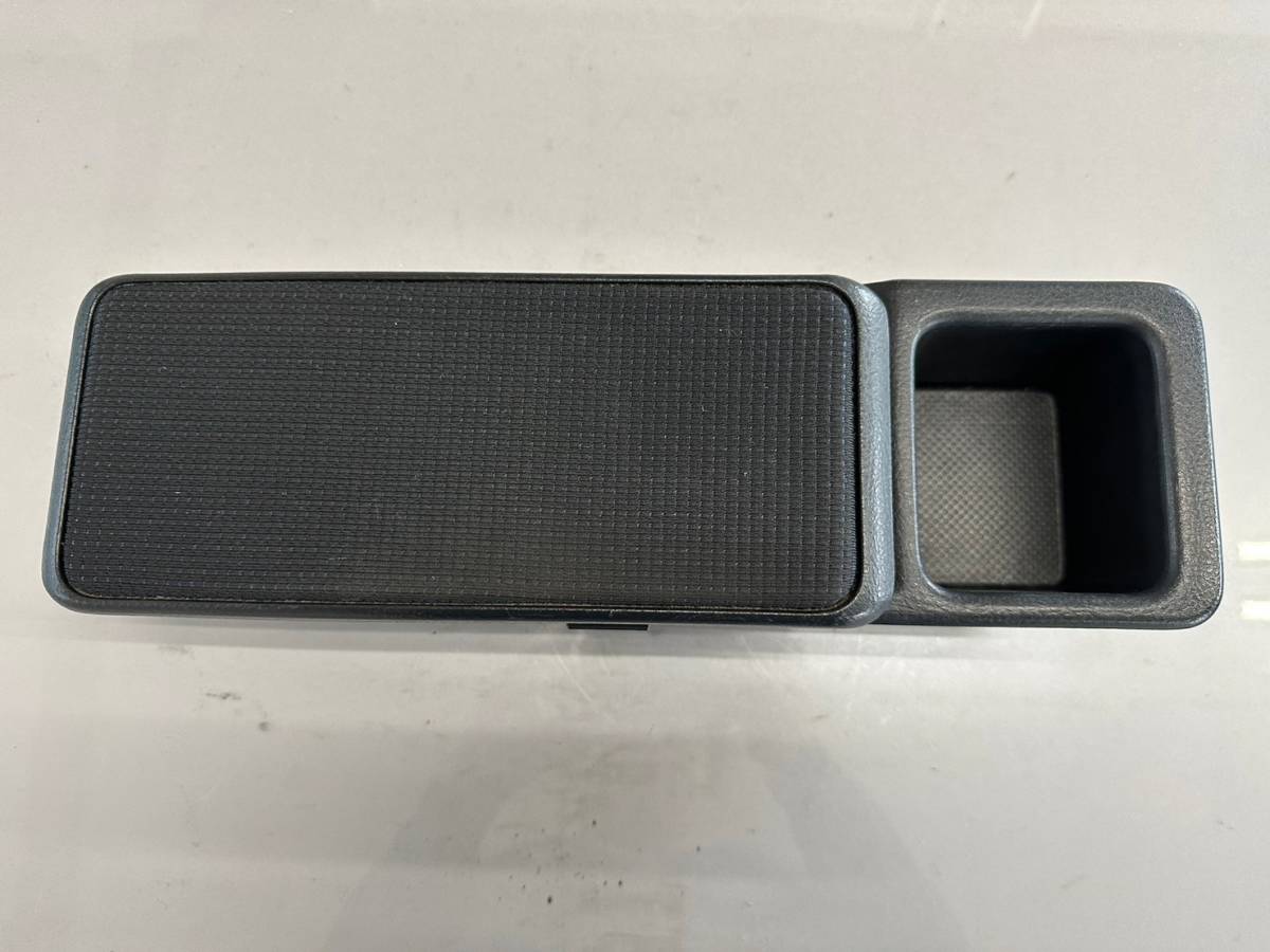 L575S ムーヴ コンテ ひじ置き コンソールボックス 74808-B2030 0506拍卖