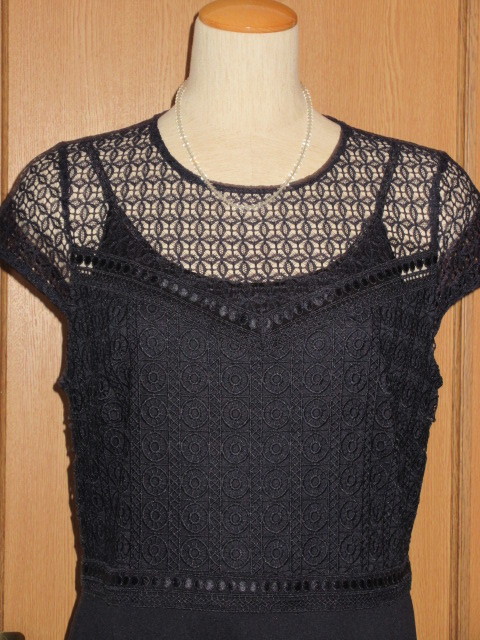 I)送料無料■ブランド品■【H&M エイチ&エム】■手洗い可能/ポリ■濃紺レースとの異素材コラボ!■寒い日には重ね着にも!■ワンピース拍卖