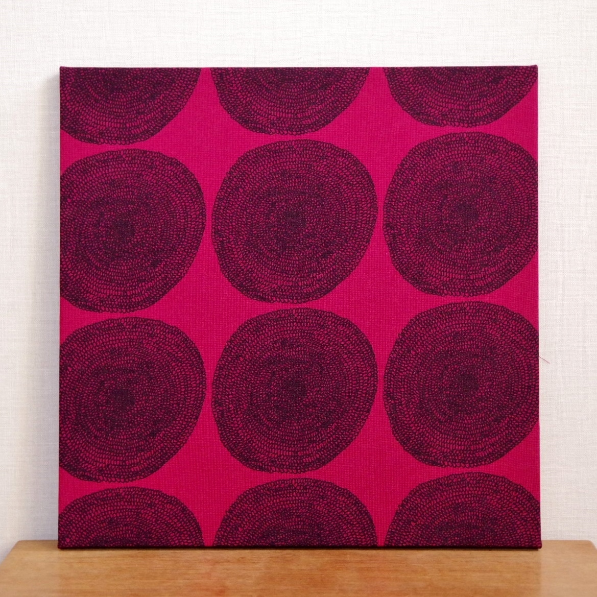 ファブリックパネル 北欧 marimekko Pippurikera 30×30cm マリメッコ アートパネル 限定 廃盤生地 インテリア 壁掛け拍卖
