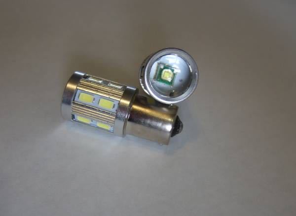 <LEDS04W-005> 高輝度プロジェクターLED (白色 /6000K) シングル球 (BA15s)テール・ウインカー用 S25拍卖