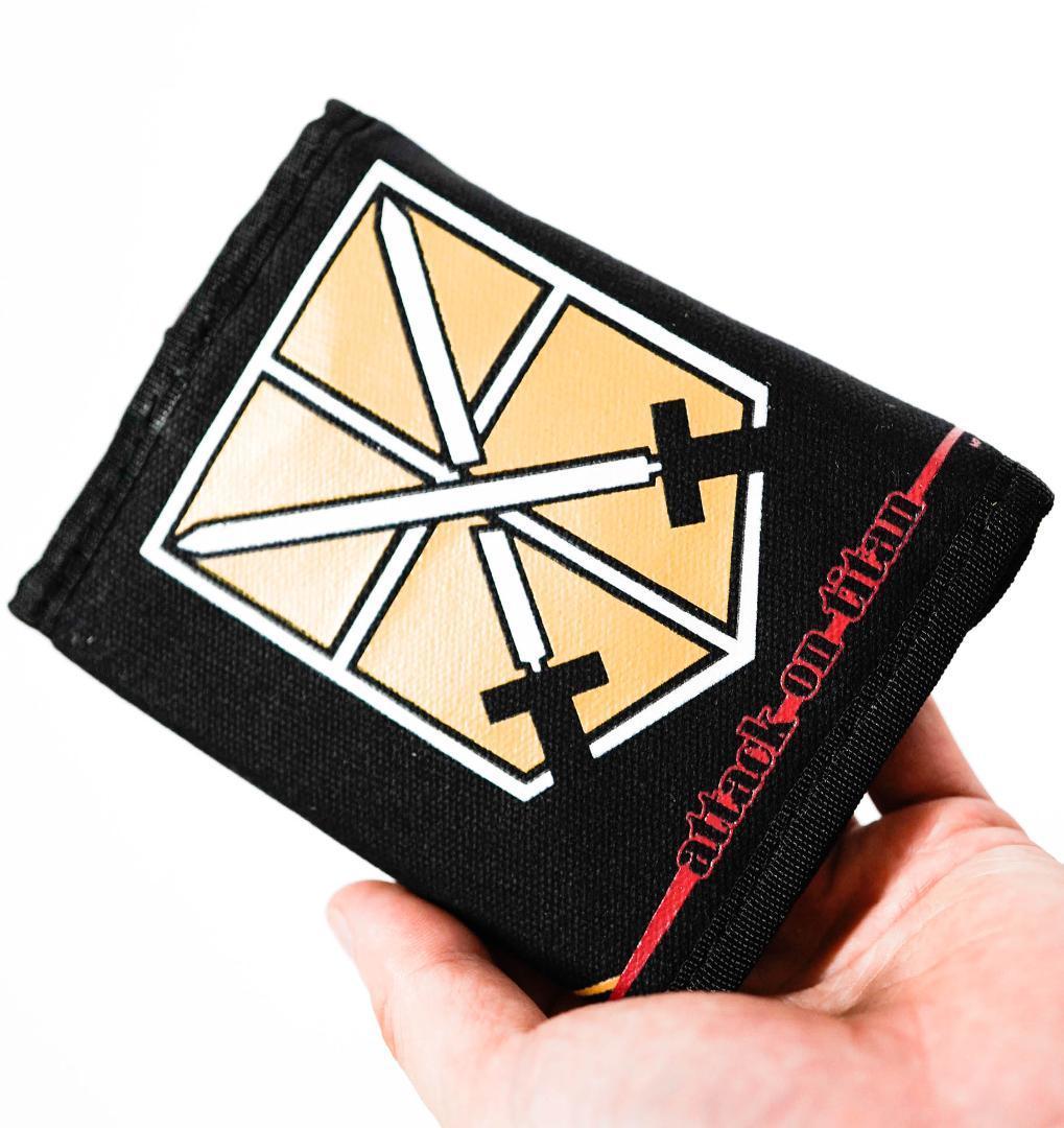 進撃の巨人 財布 調査兵団 さいふ 子供 2つ折り 黒布印【リボン袋付】拍卖