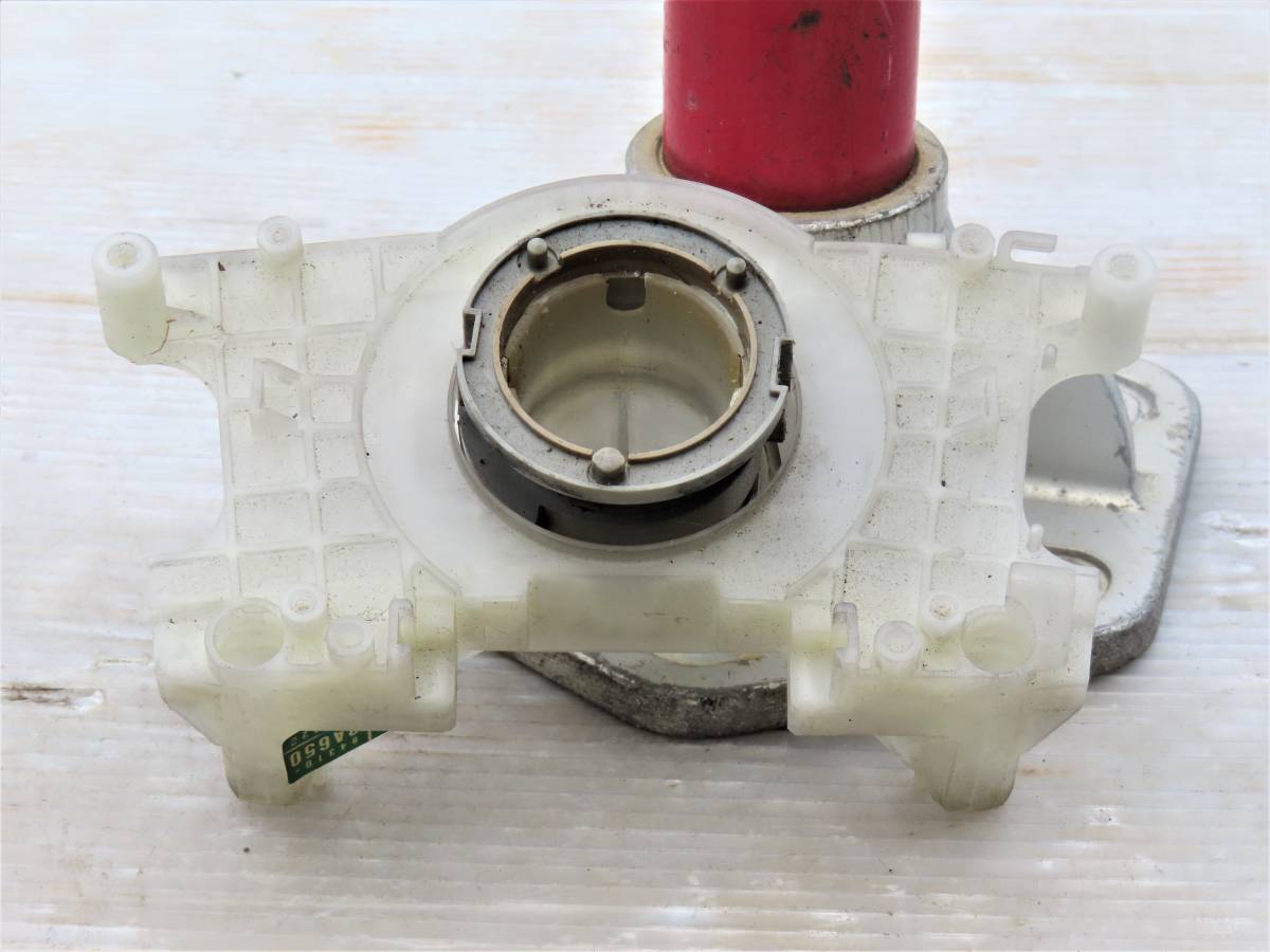 H11 GF-GX100 マークⅡ MARKⅡ 2WD AT 1G-FE 純正 ヘッドライト ワイパー レバースイッチ 固定 取り付け ベース / 84310-2A650 / 102361km拍卖