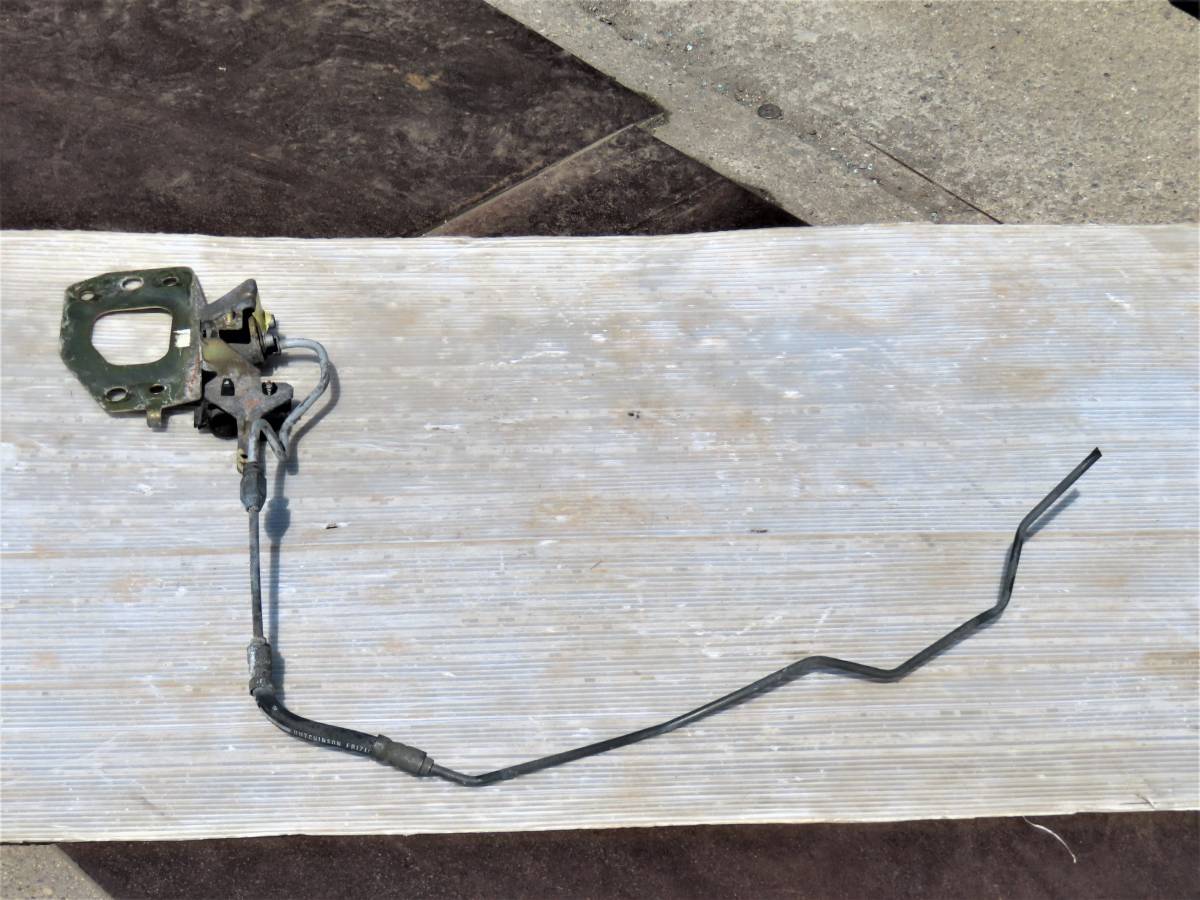 H10 E-932A1 アルファロメオ 156 V6 2.5 2WD 6F 右H 純正 ブレーキ 配管 バイパス ジョイント / 96500km拍卖