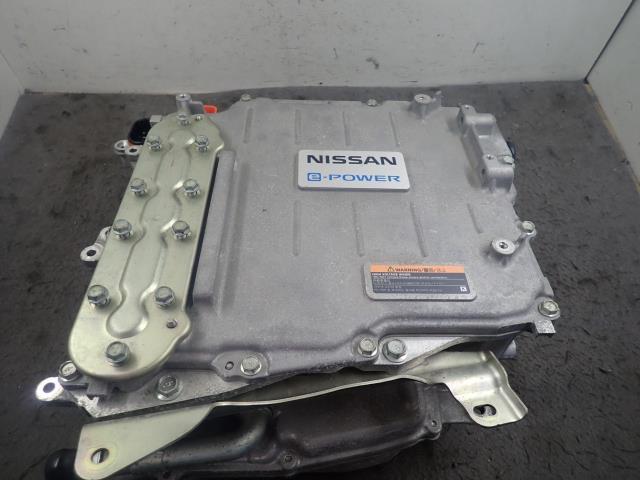 ノート DAA-HE12 HV・EV・FCVインバーター QAB 391A0-5WK0A拍卖