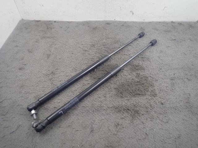 ハスラー 5AA-MR92S バックドアダンパー ZVR 81850-59S00拍卖