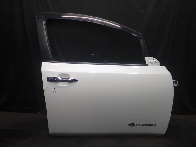 リーフ ZAA-AZE0 右フロントドアASSY QAB H010M-3NAMA拍卖