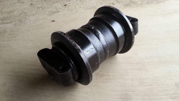 トラックローラー 新品 日立 EX135SUR EX100-3 EX120-2 EX120-5 ZX110 ZX120 ZX125US ZX135US ZX125UR ZX120-3 ZX135US-3 拍卖