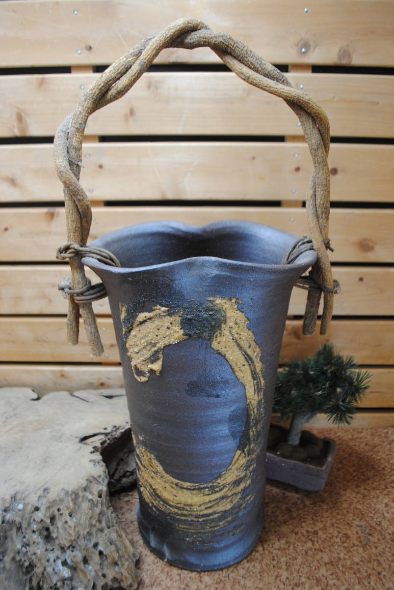 ね137.花器 花瓶 持ち手付 床の間飾り 玄関 インテリア 大きめ 花入れ拍卖