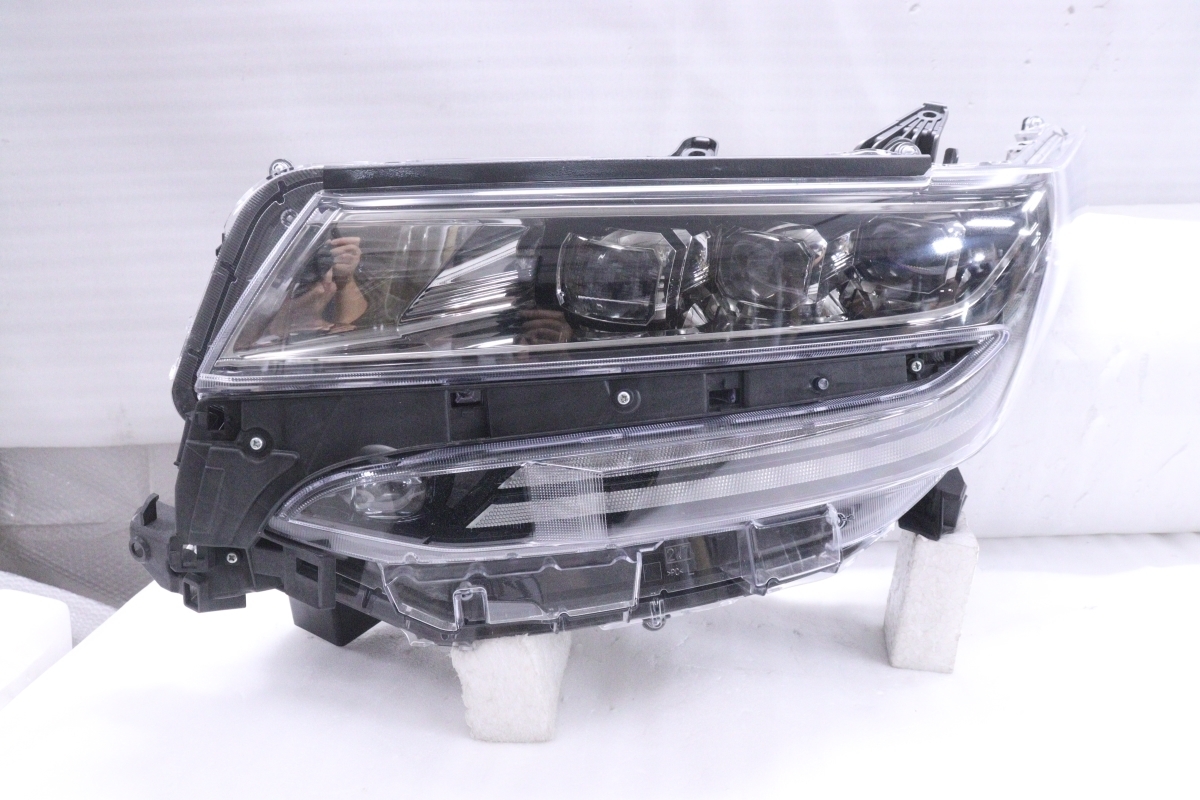 36-2482★後期 LED AGH30W アルファード★左ヘッドライト ICHIKOH 58-91 打刻:ハ ブラック 純正★トヨタ (RO)拍卖