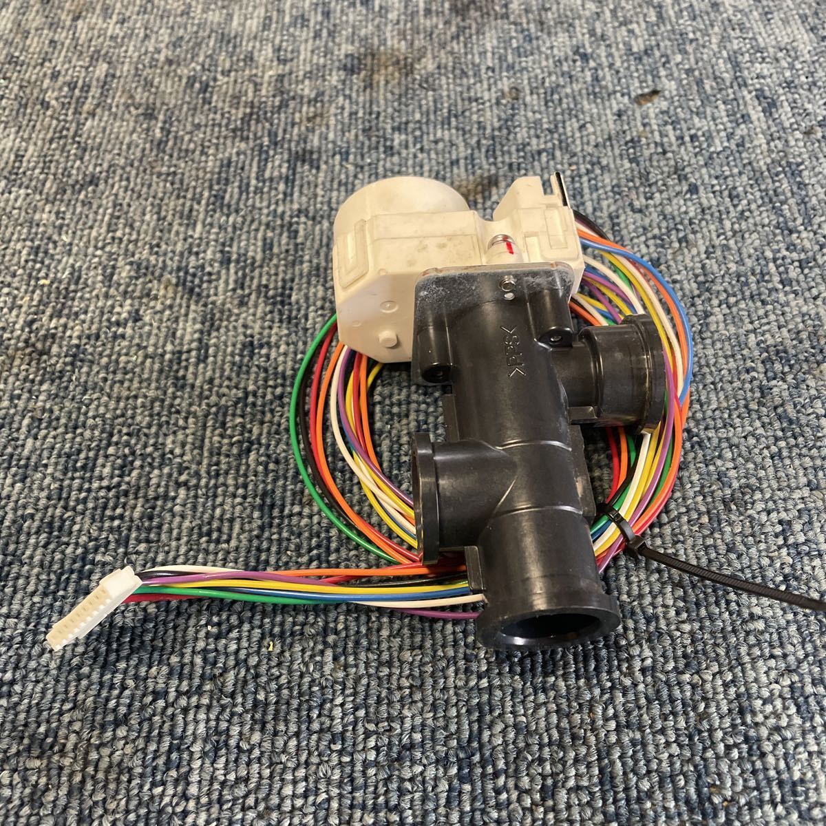 簡易動作確認 ダイキン ヒートポンプ給湯機 型番不明 給湯混合弁 NSAE001N11 エコキュート中古部品 ミキシング 電動弁拍卖