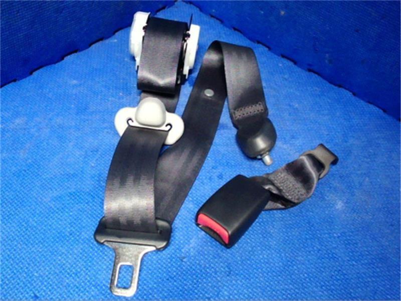 ホンダ 純正 ザッツ 《 JD2 》 リアシートベルト P10400-23001531拍卖