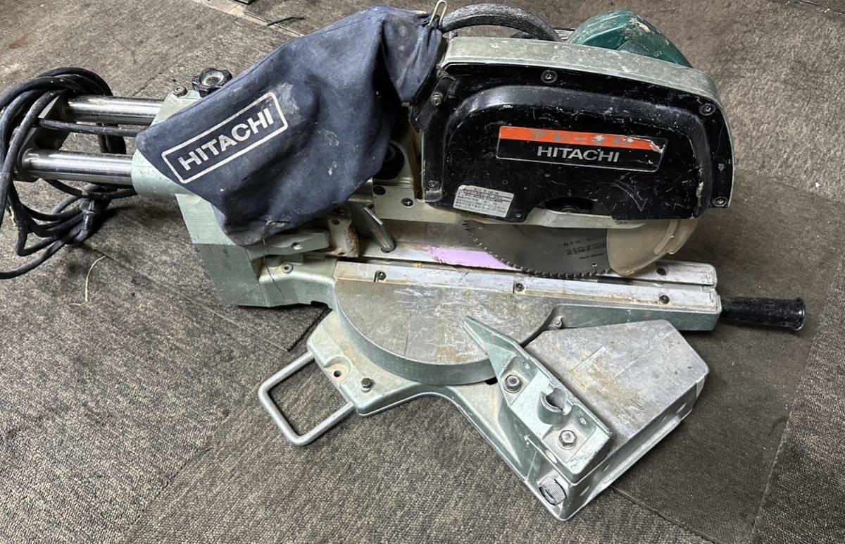 A281 日立工機 HITACHI 216mm卓上スライド丸のこ C8FB2 切断 木工 マルノコ 丸ノコ拍卖