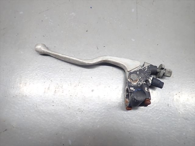 βEE22-2 ヤマハ TZR50R 4EU (H6年式) 絶版!希少! 純正 クラッチレバー 傷有り!曲り無し!拍卖