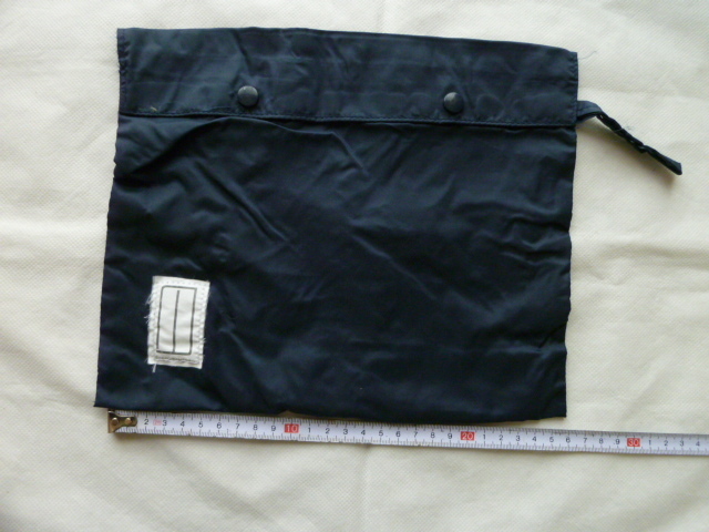 ★★ナイロン素材 カッパ入れ (紺)F12拍卖