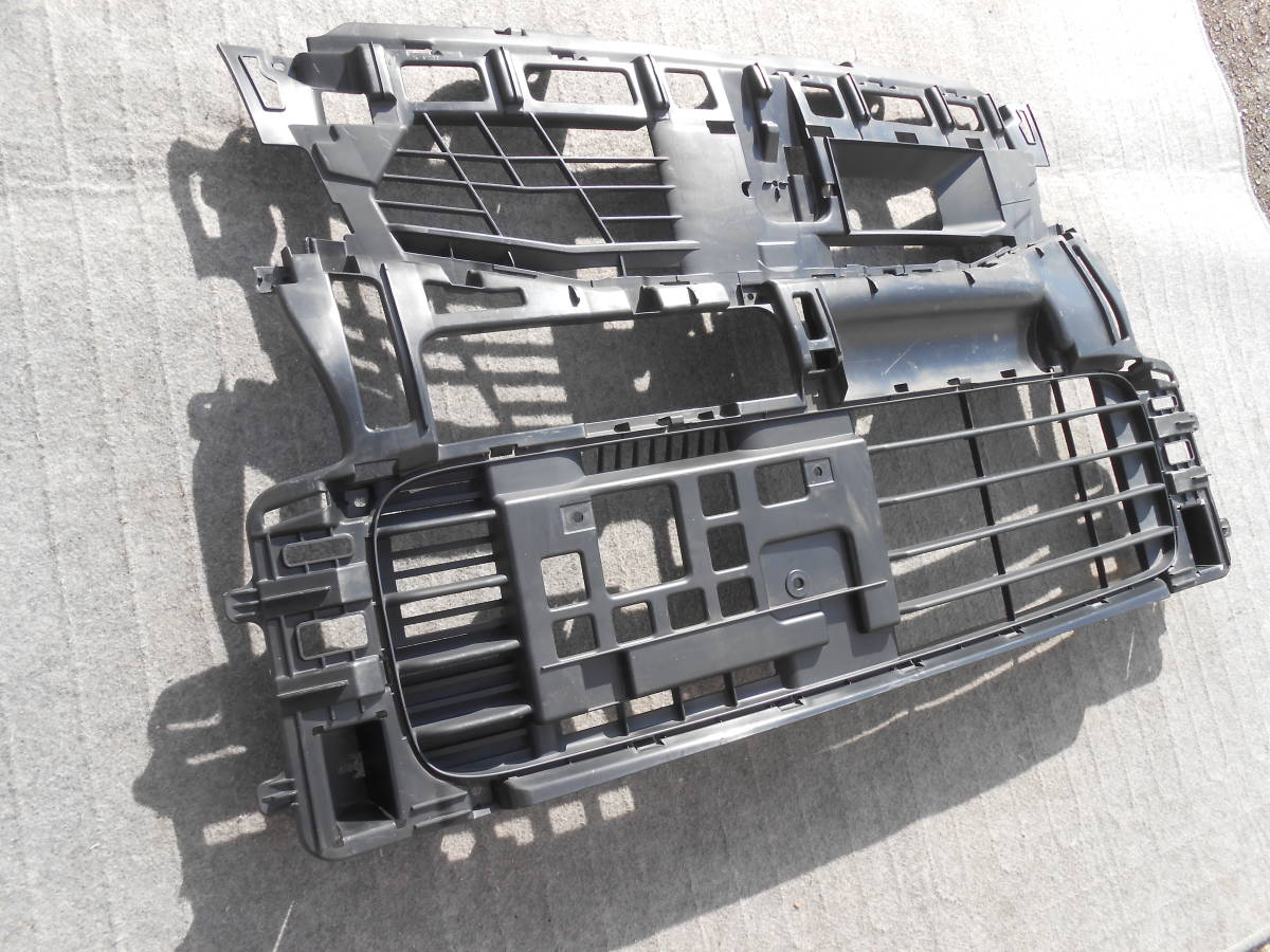 Y MG33S モコ 純正 フロントグリル 71771-50MA インナー ロア拍卖