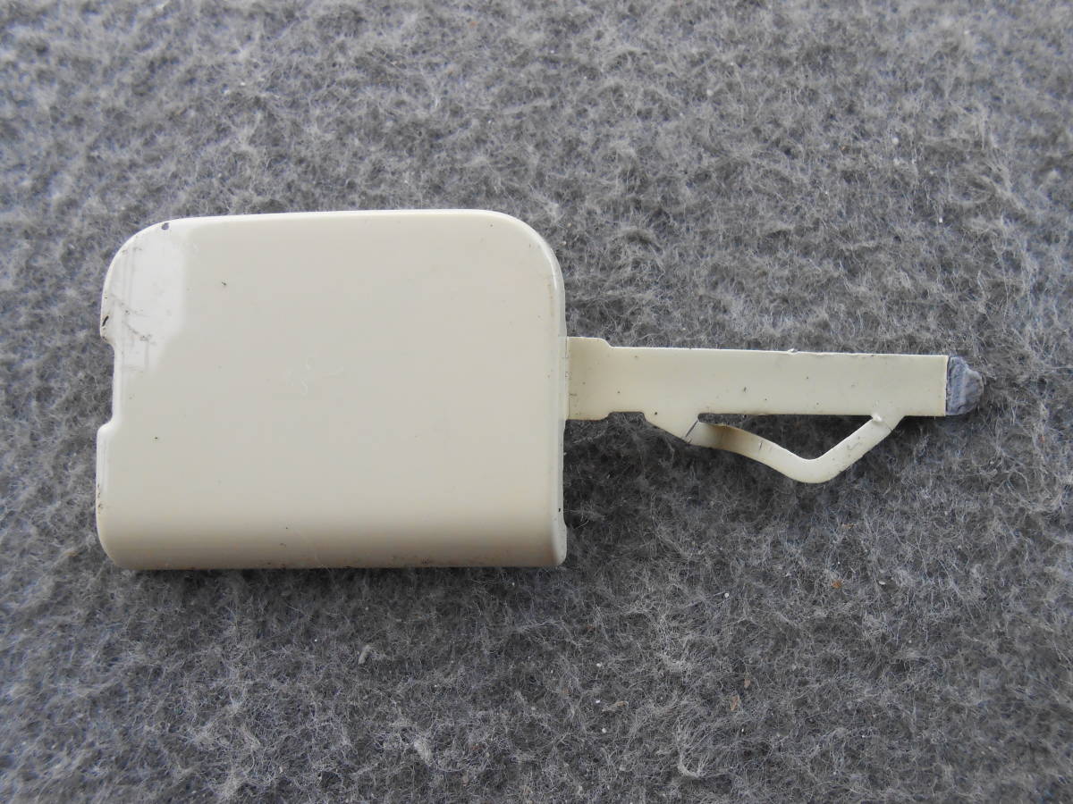 Y LA300S LA310S 後期 ミライース 牽引フックカバー ホールカバー 52128-B2180拍卖