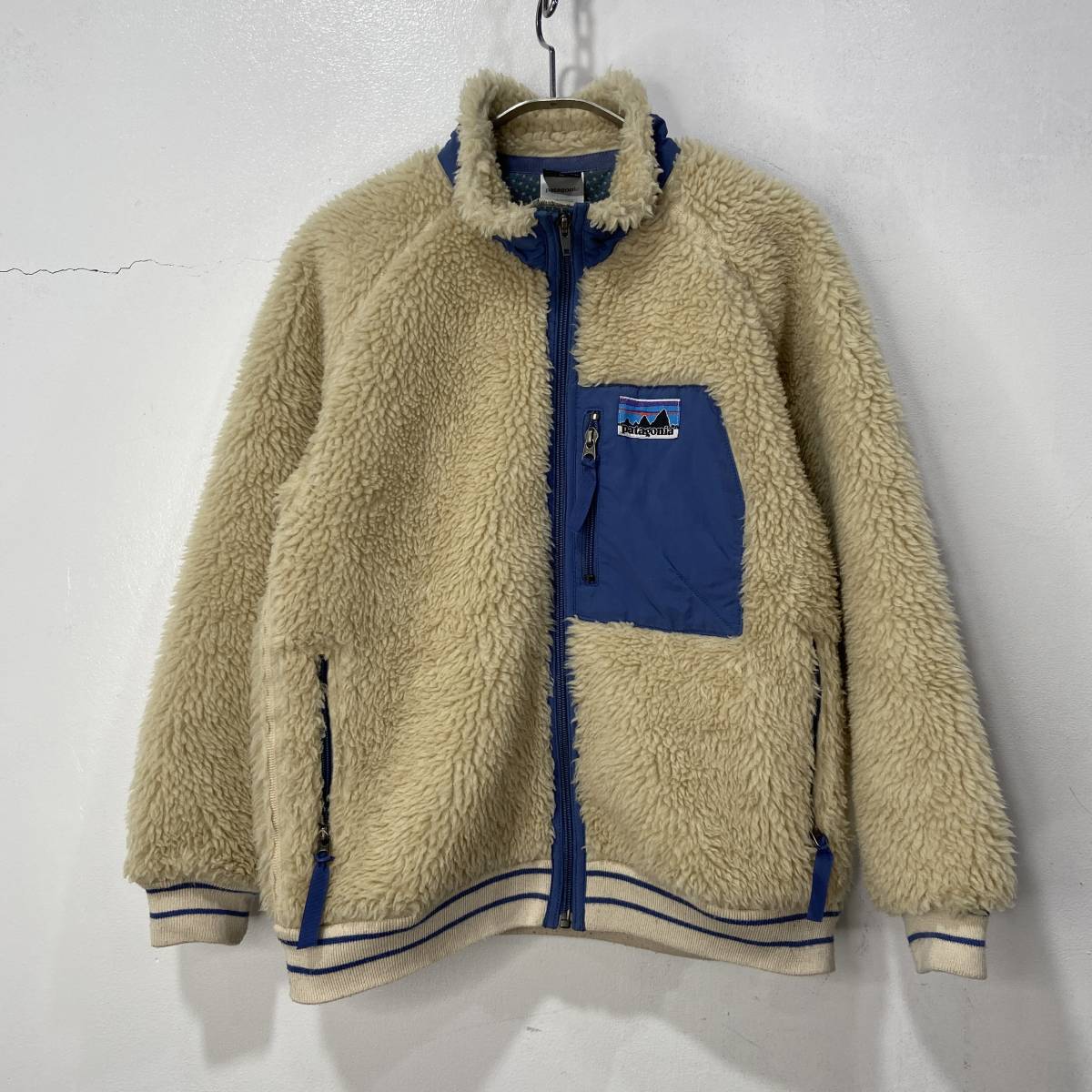 送料無料☆patagonia☆パタゴニア☆07年製☆レトロカーディガン☆ボアフリースジャケット☆アイボリー☆キッズL☆F23拍卖