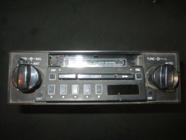 ■ベンツ W126 380SEL カセットデッキ 中古 J1260008210 部品取あり ナショナル ラジオ テープデッキ ウエスタン 500SEL 500SEC■拍卖