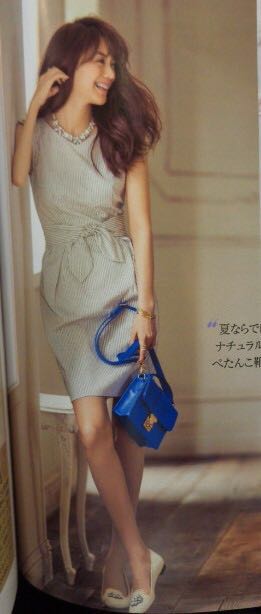 【新品】アプワイザーリッシェVネックコクーンワンピース拍卖