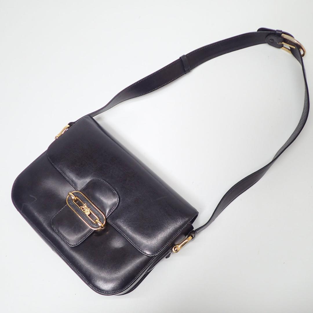 AB133 CELINE セリーヌ 馬車金具 ショルダーバッグ ブラック レザー拍卖