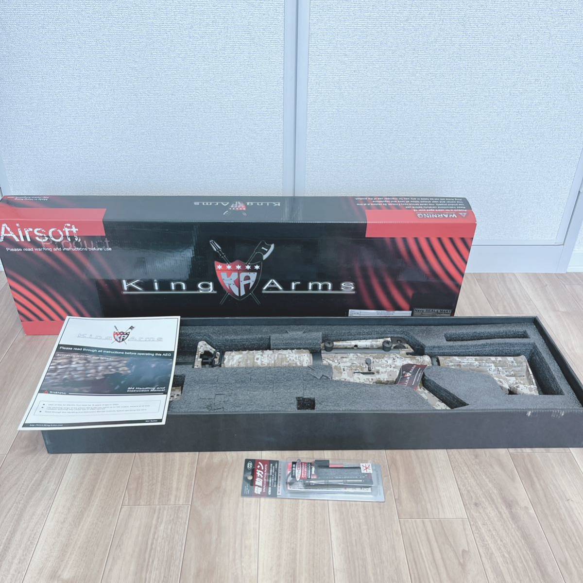 極美品★Airsoft/King Arms◆Navy SEALs M4A1-DD◆電動ガン/デジタルデザート 18歳以上拍卖