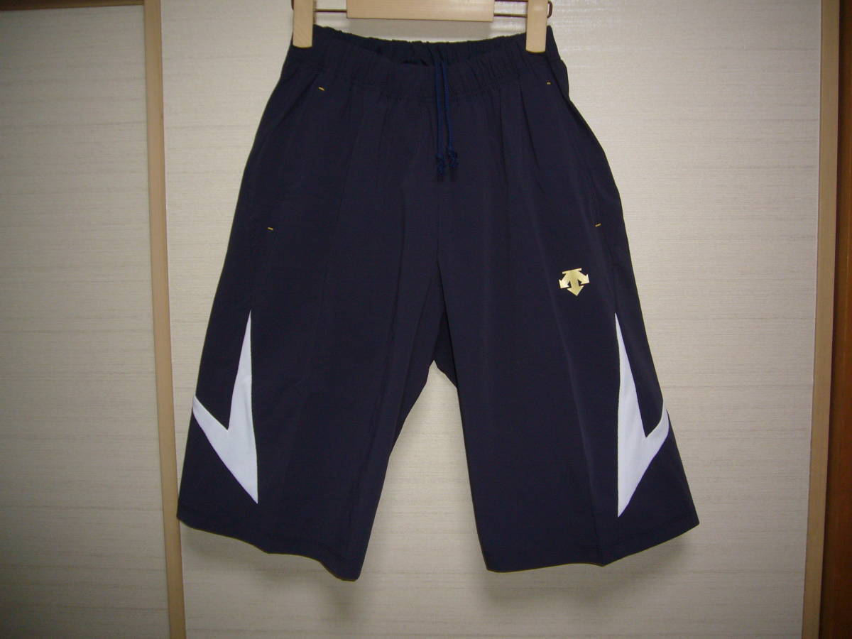 デサント クロスハーフパンツ紺白 Mサイズ拍卖