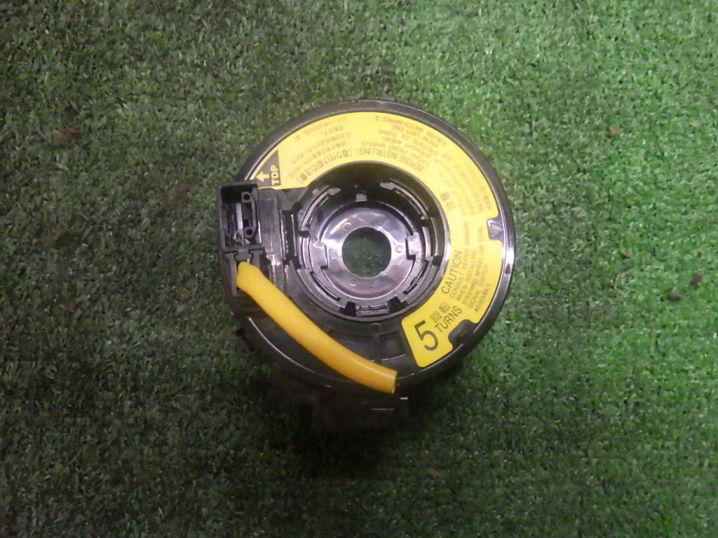 ハイエース TRH223B スパイラルケーブル 送料520円拍卖