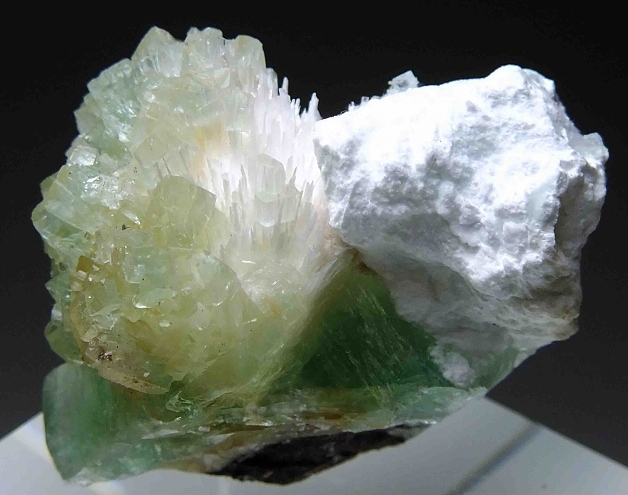 ☆☆ グリーン魚眼石 / スコレス沸石 <インド> 136 ☆☆拍卖